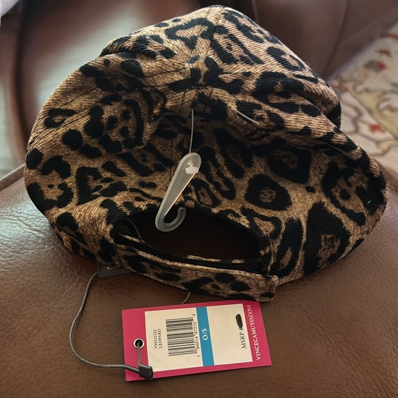 Vince Camuto Hat/Cap 🧢 Leopard 🐆 print - Picture 3 of 5